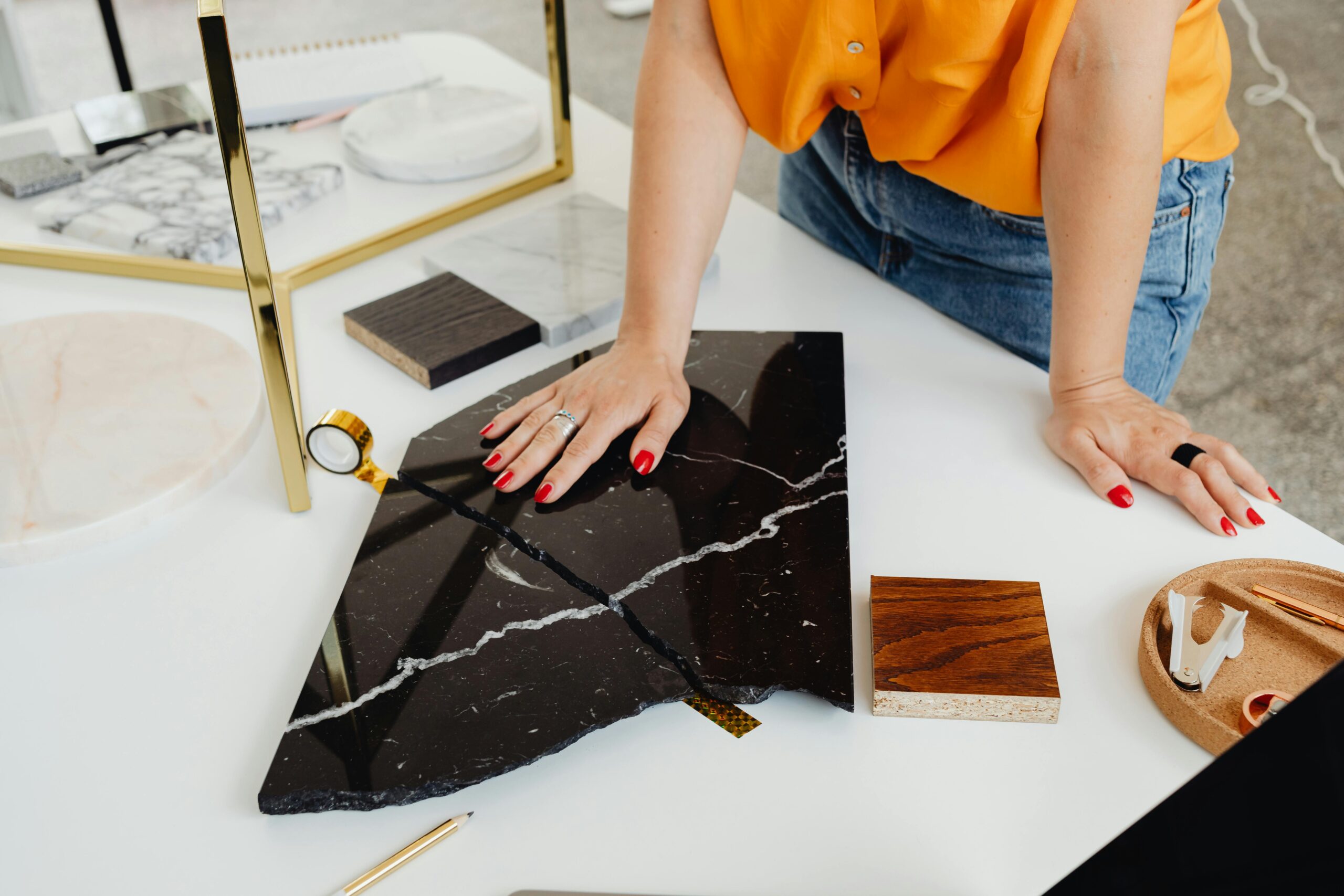 pexels-karola-g-8901264